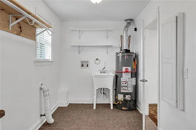 914 Rowley Blvd — Photo 22