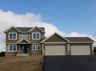 4687 205th Ln, Oak Grove, MN 55303