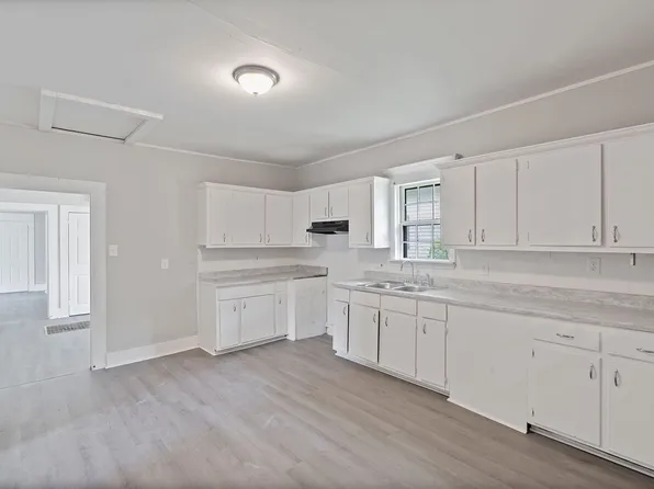 3309 Cedar Ave SW, Birmingham, AL 35221