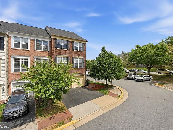 3rd image of 8102 Dove Cottage Ct