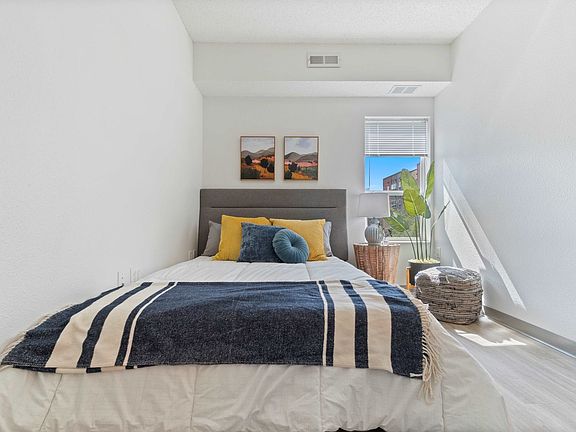 5th image of 305 5th Ave S #301-1