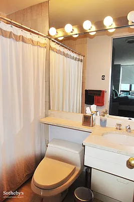 Rented by Sotheby's International Realty | media 22