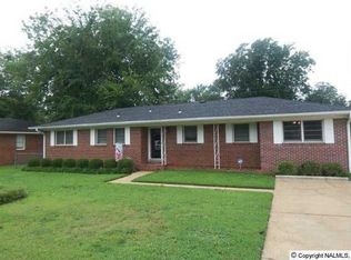 1301 Donna Ave SE, Decatur, AL 35601