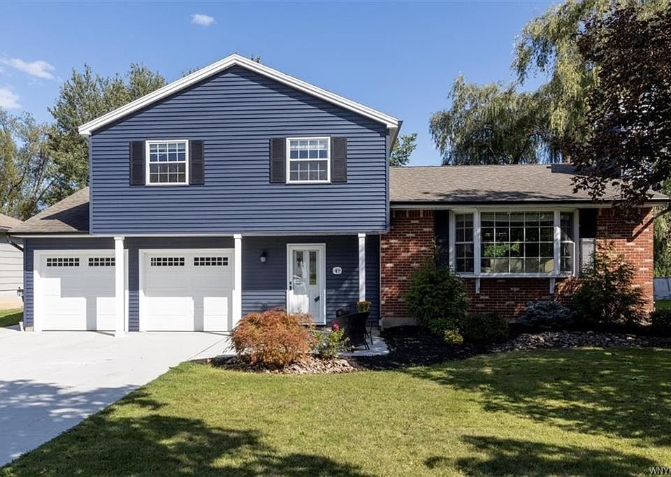 1st image of 49 Brooklane Dr