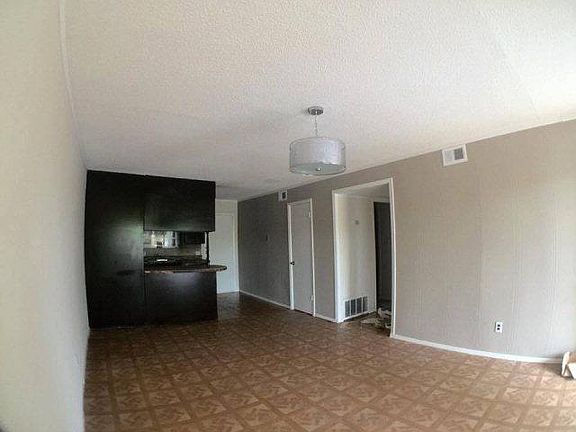 4th image of 3616 W Harvey St
