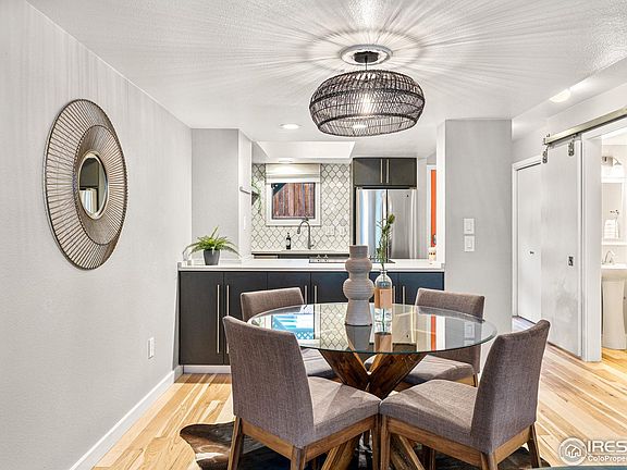 5th image of 1039 Maxwell Ave #3