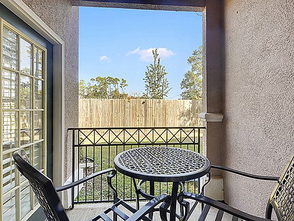 2nd image of 2252 Beach Dr
