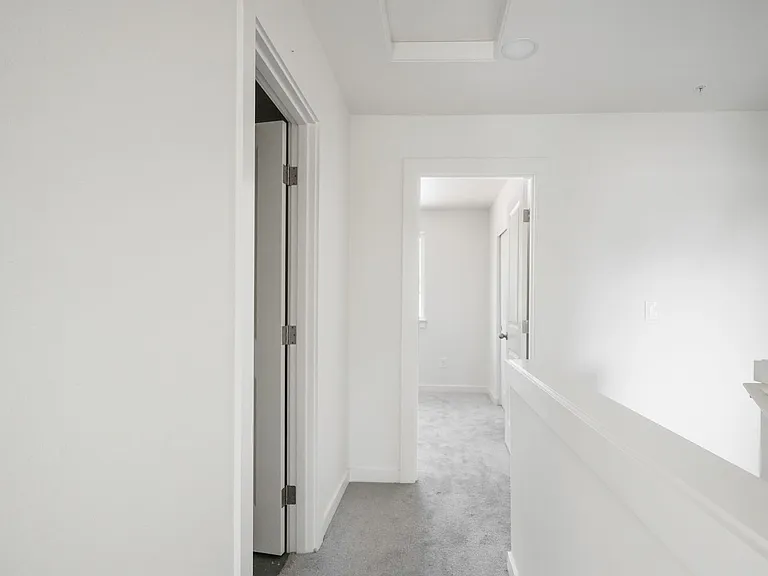 New 3 Bedroom, 2.5 Bath Townhouse in Sheridan- Pet Friendly! — Photo 22