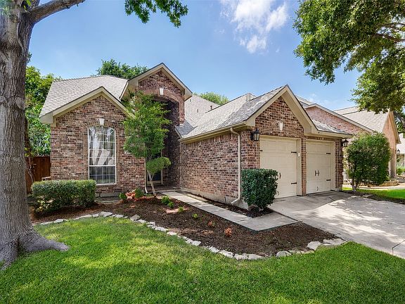 2nd image of 2905 Furlong Dr W