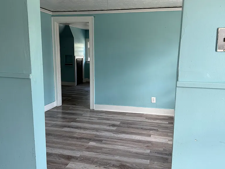 563 Doat St #2 — Photo 9