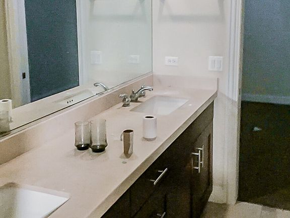 4th image of 2450 N Southport Ave APT 104