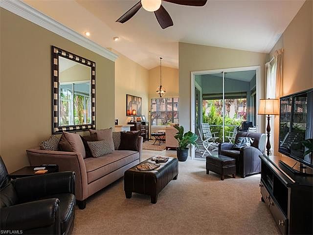 1st image of 3153 Carriage Cir