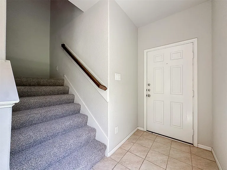 105 Camelot Place Ct — Photo 19