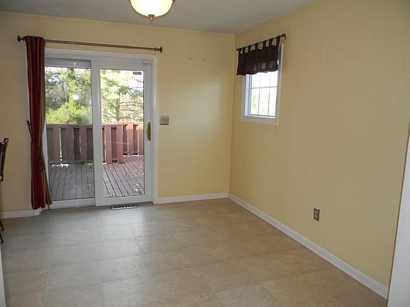 5th image of 4054 Southwick Cir SW