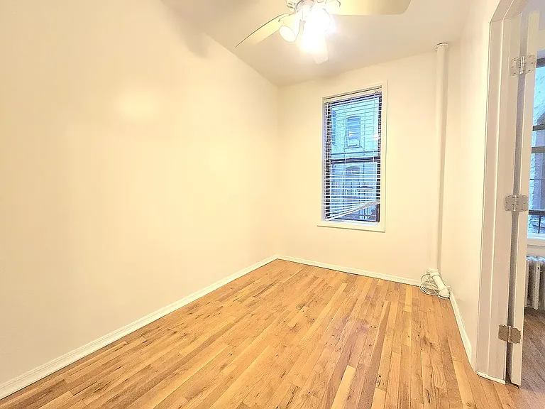 224 Metropolitan Ave #8 — Photo 3