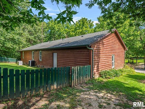 4th image of 21176 Hideaway Estates Rd