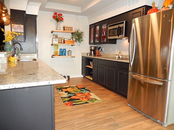 5th image of 10709 Sombra Verde Dr
