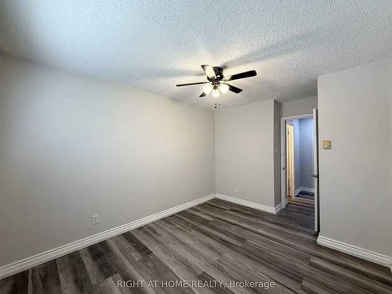 1010 Glen St #91 — Photo 14