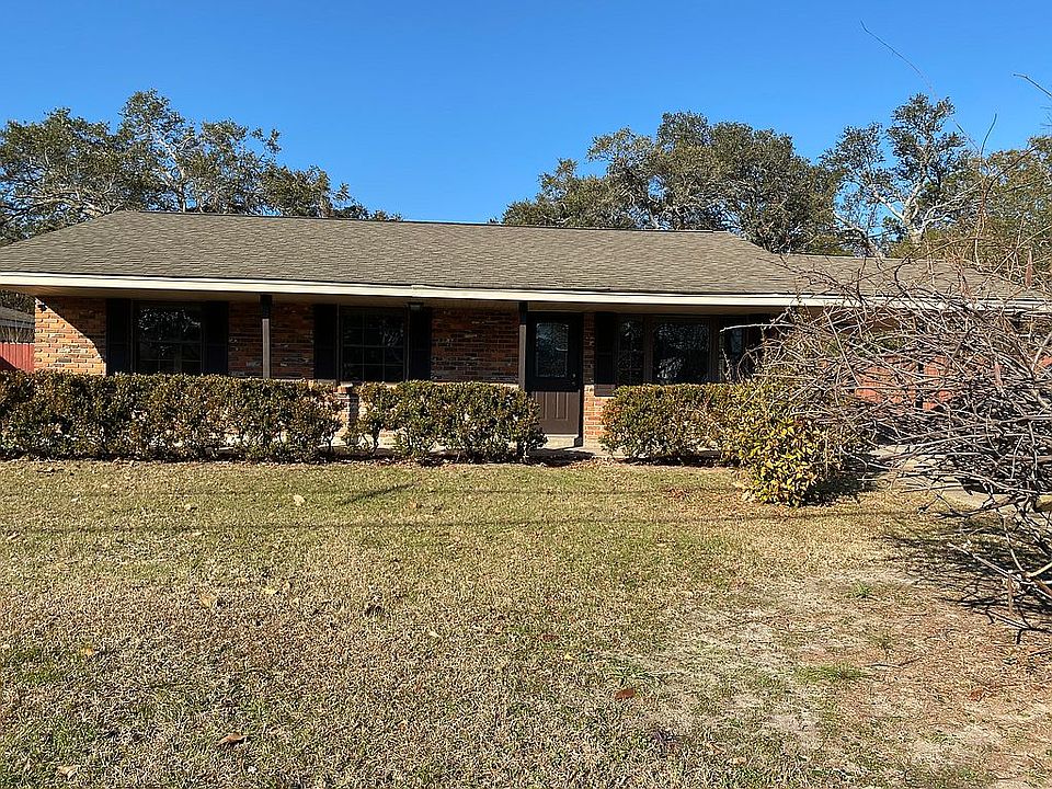 1st image of 2603 Demaret Dr