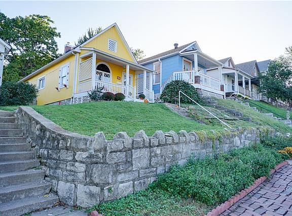 4th image of 431 Ann Ave