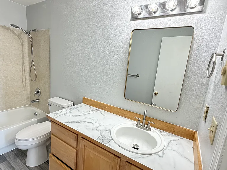 5814 S Verde St — Photo 17