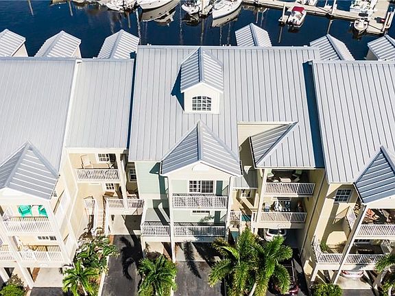 3rd image of 427 Bahia Beach Blvd