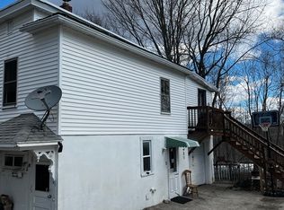 2R Crane St, Southbridge, MA 01550