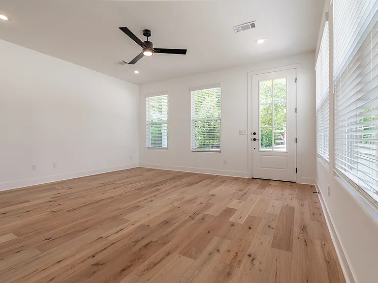 1316 S College Ave — Photo 5