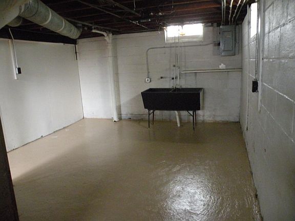 2nd image of 18300 Lewis Dr #Single