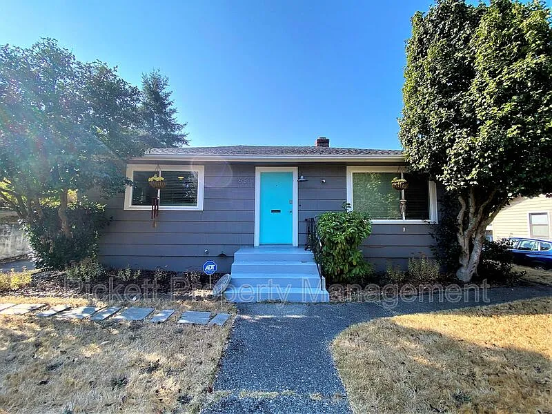 631 Bertha Ave