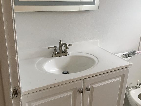 5th image of 1522 Winter Green Blvd