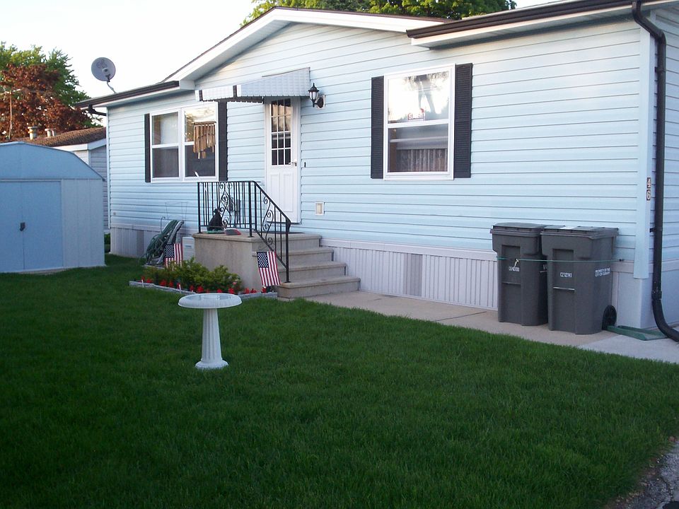 1st image of 5926 S Packard Ave Lot 46