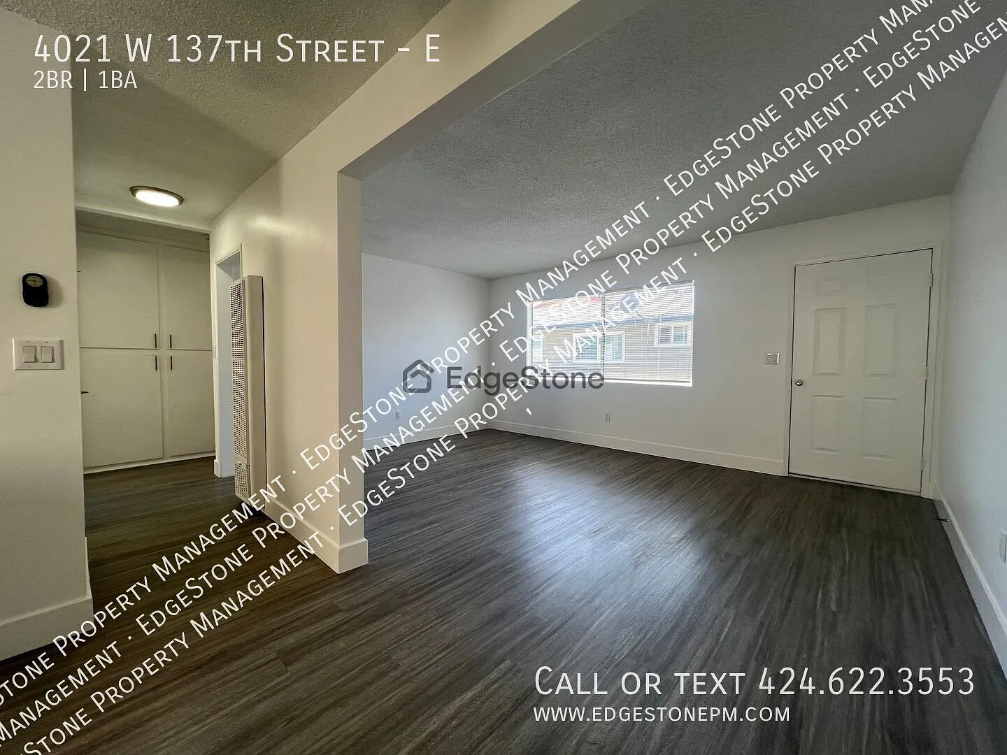2 Bedroom / 1 Bathroom Apartment For Rent in Hawthorne — Photo 3