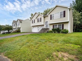 208 Newridge Ave, Waterbury, CT 06708