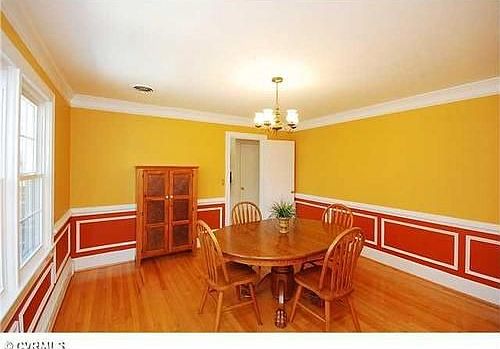 3rd image of 16630 Amelia Ave