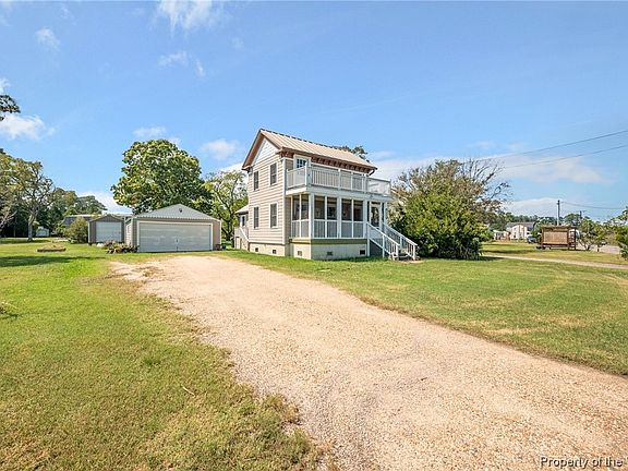 2nd image of 1458 Poquoson Ave
