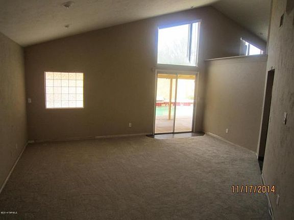 3rd image of 6566 E Calle La Paz