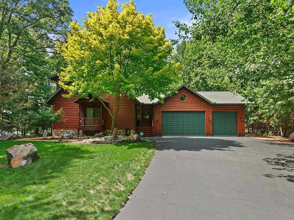 1st image of 1860 Badger Ct