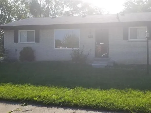 3658 Burns St, Inkster, MI 48141