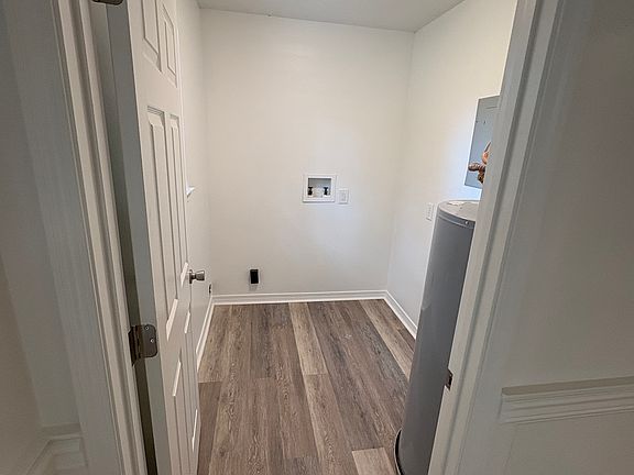 5th image of 6273 Woodside Dr S