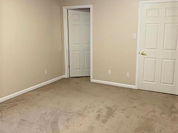 4th image of 313 & 315 SW Wildy St