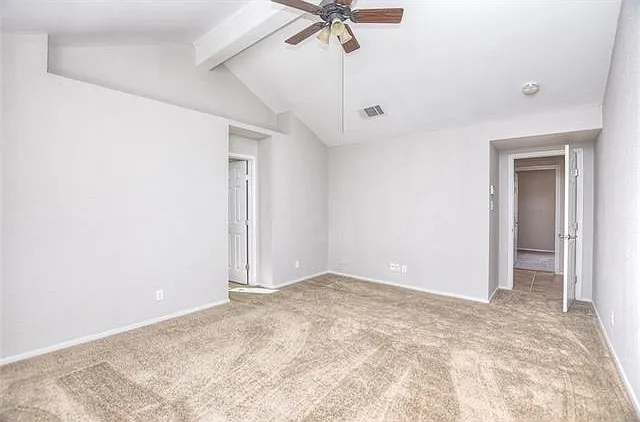 500 Bayberry Ct — Photo 11