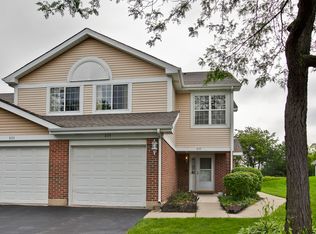 835 Happfield Dr #G-20, Arlington Heights, IL 60004