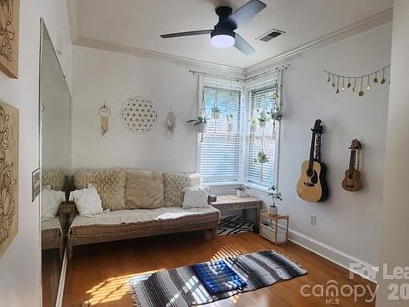 3rd image of 630 Calvert St Unit 206