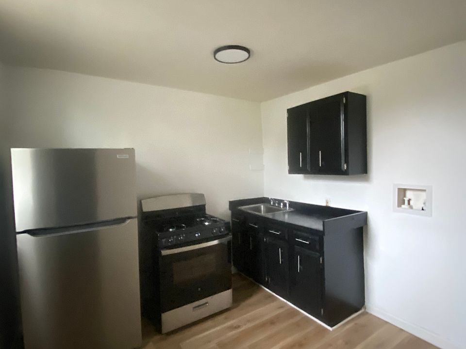 1st image of 316 N 22nd St #A1