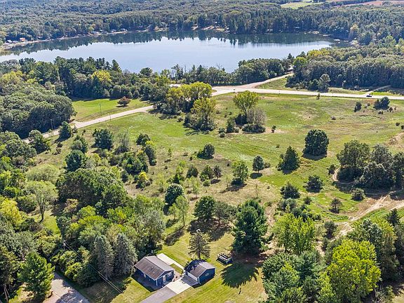 4th image of LOT 33 4.75 AC Fish Ct