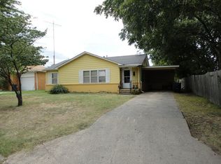 1215 E Corona St, Ada, OK 74820
