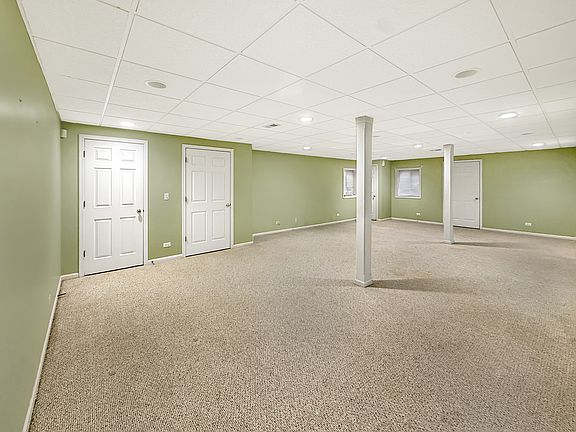 2nd image of 18421 W Springwood Dr