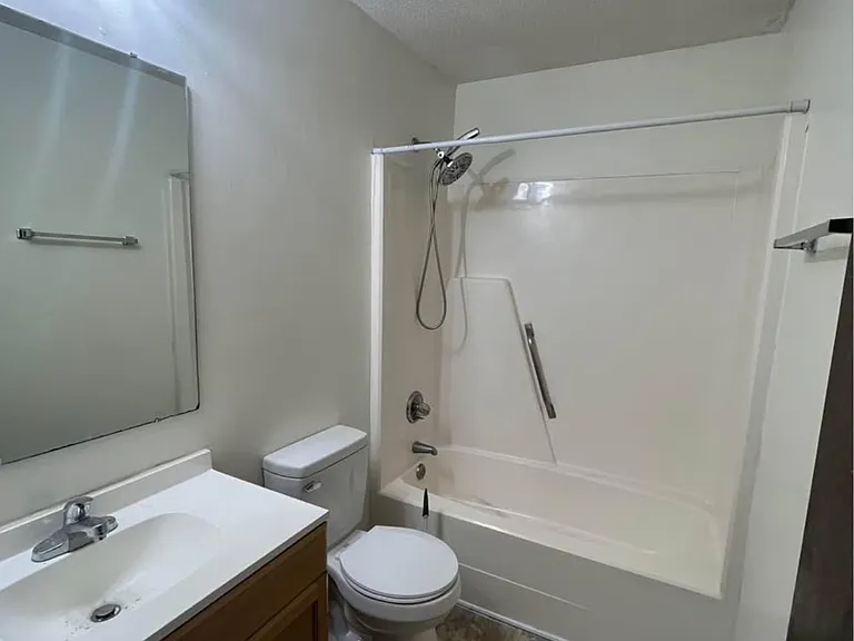 3576 Torbay Dr #3576 — Photo 4