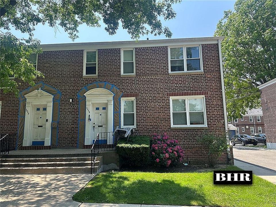 1st image of 2020 Pearson St #67F